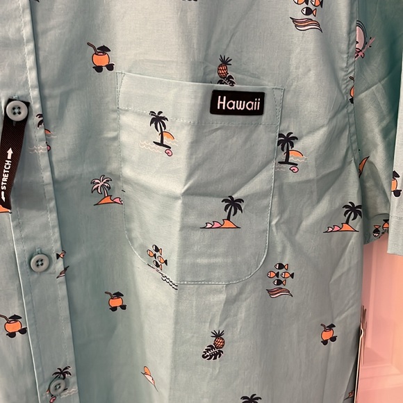 NWT Performance Apparel Men’s Hawaiian Shirt - Picture 7 of 8